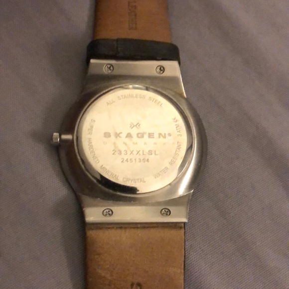 Skagen Watch - Picture 3 of 4